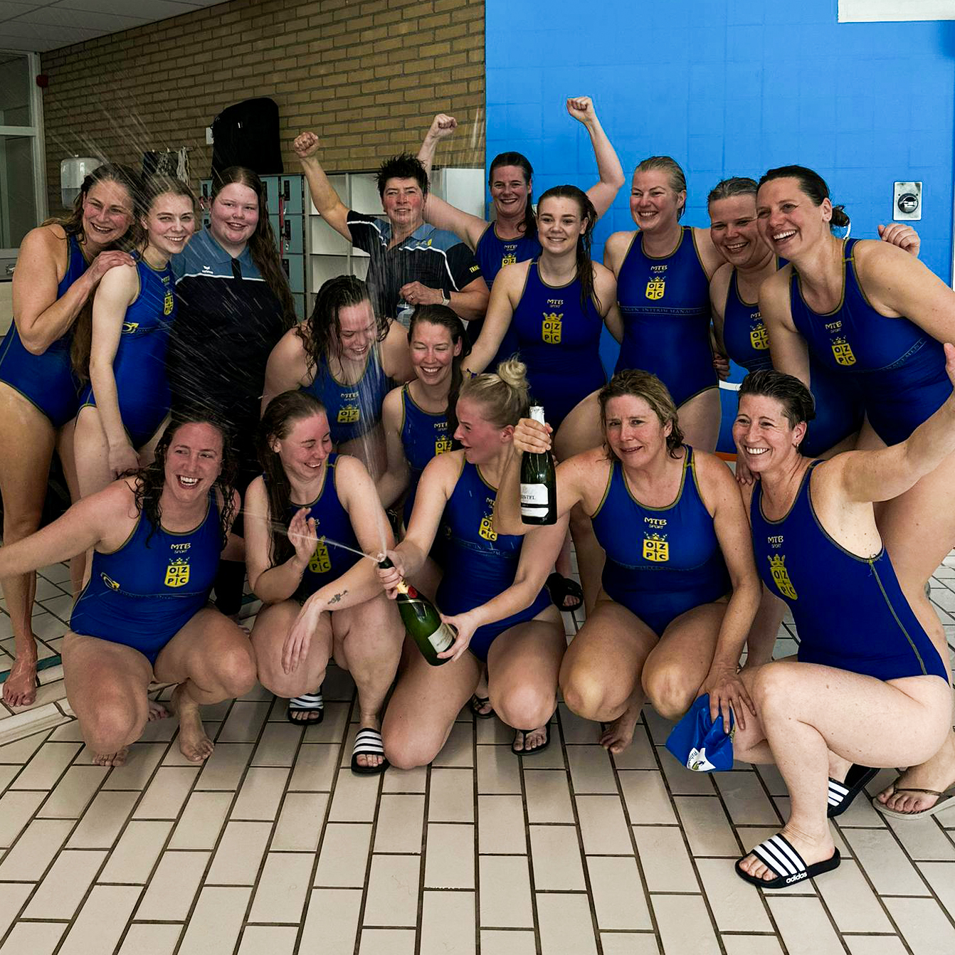 OZ&PC dames 2 kampioen